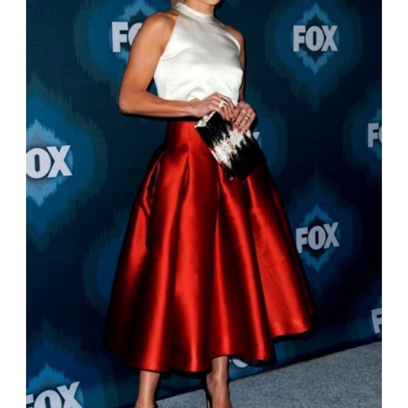 Sachin Babi red full pleated skirt as seen on JLO - Picture 3 of 8